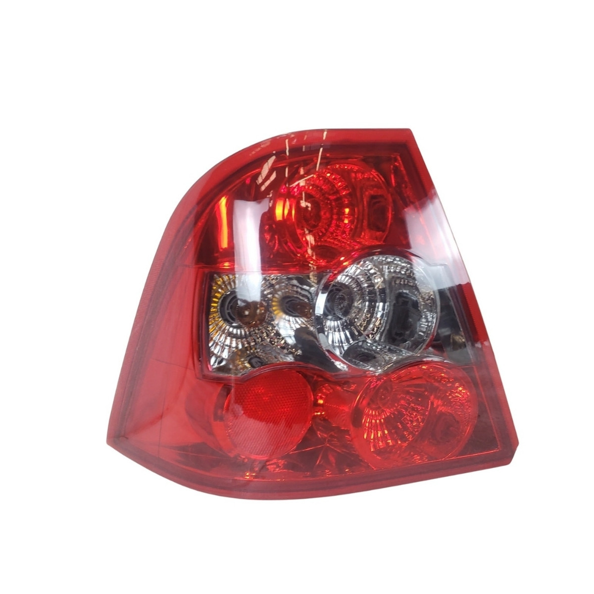 Farol Trasero Izquierdo Geely Ck 1