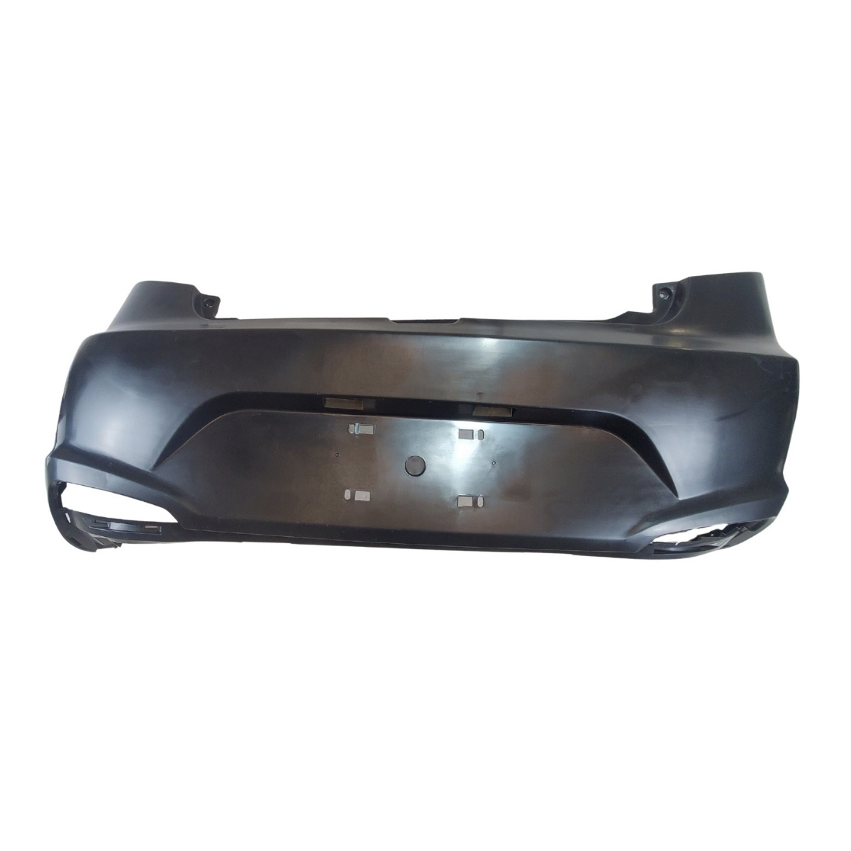 Paragolpe Trasero Chery Fulwin Hatch 2015