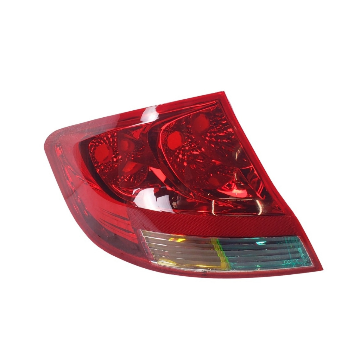 Farol Trasero Izquierdo Chevrolet Sail - Imagen 2